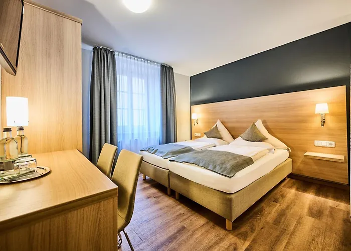 Hotel&gasthaus Röhrl Straubing