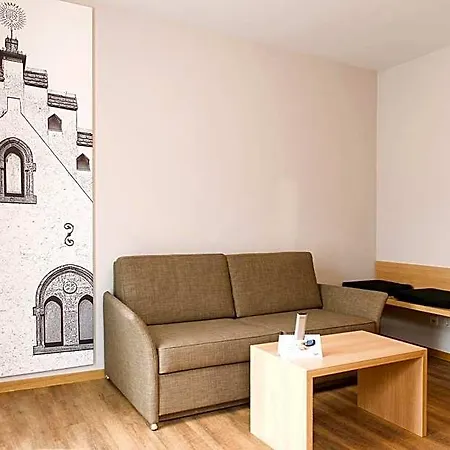 Hotell & Roehrl