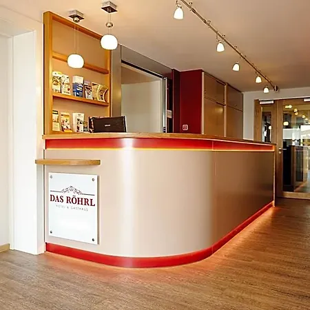 Hotell & Roehrl