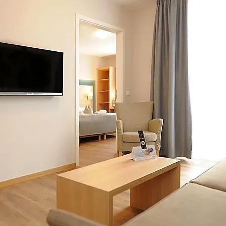 & Roehrl Hotell Straubing
