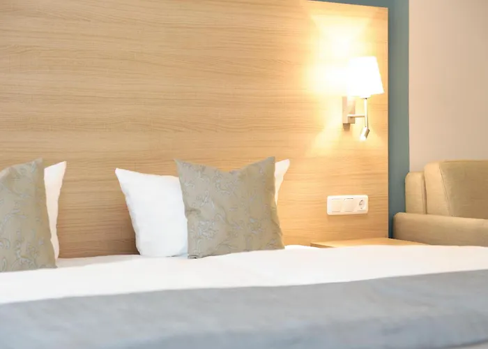 Hotel & Roehrl